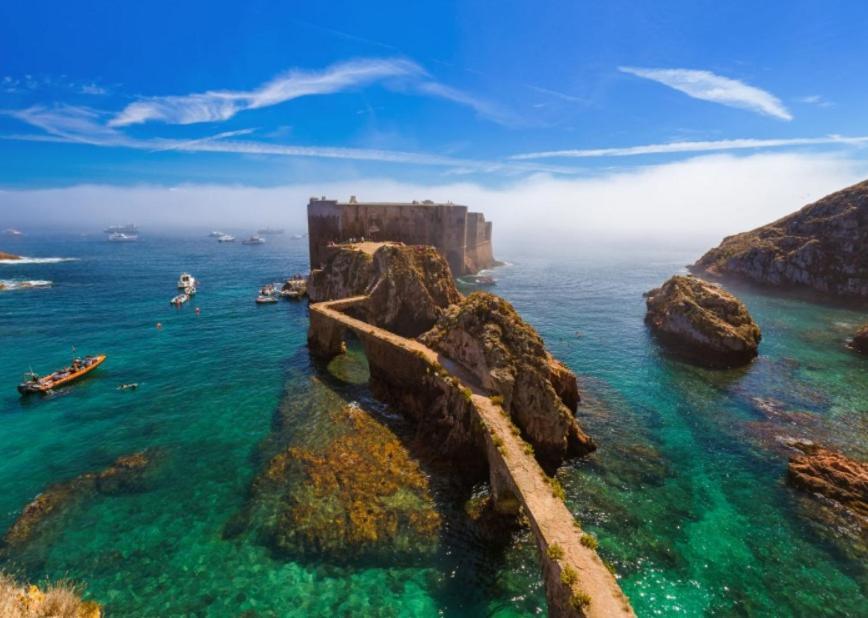 Appartement jusqu'à 6 personnes sur la presqu'île de Peniche surf Portugal Esterno foto