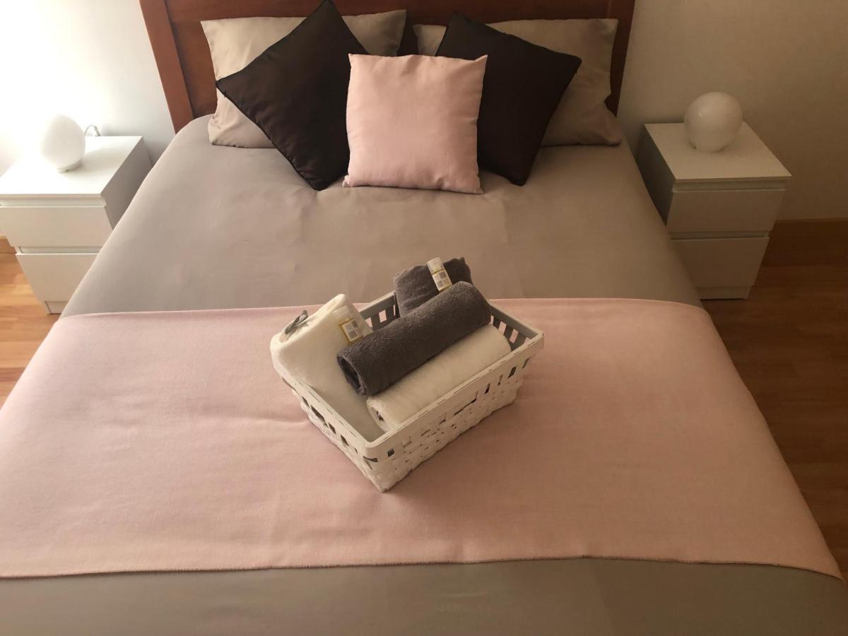Appartement jusqu'à 6 personnes sur la presqu'île de Peniche surf Portugal Esterno foto