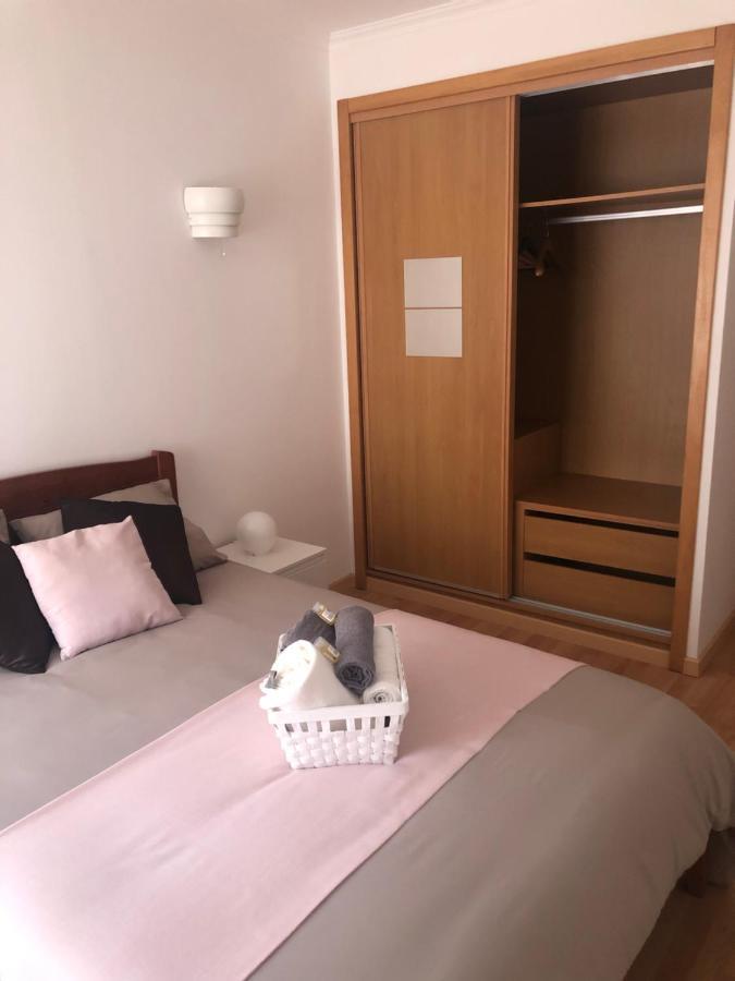 Appartement jusqu'à 6 personnes sur la presqu'île de Peniche surf Portugal Esterno foto