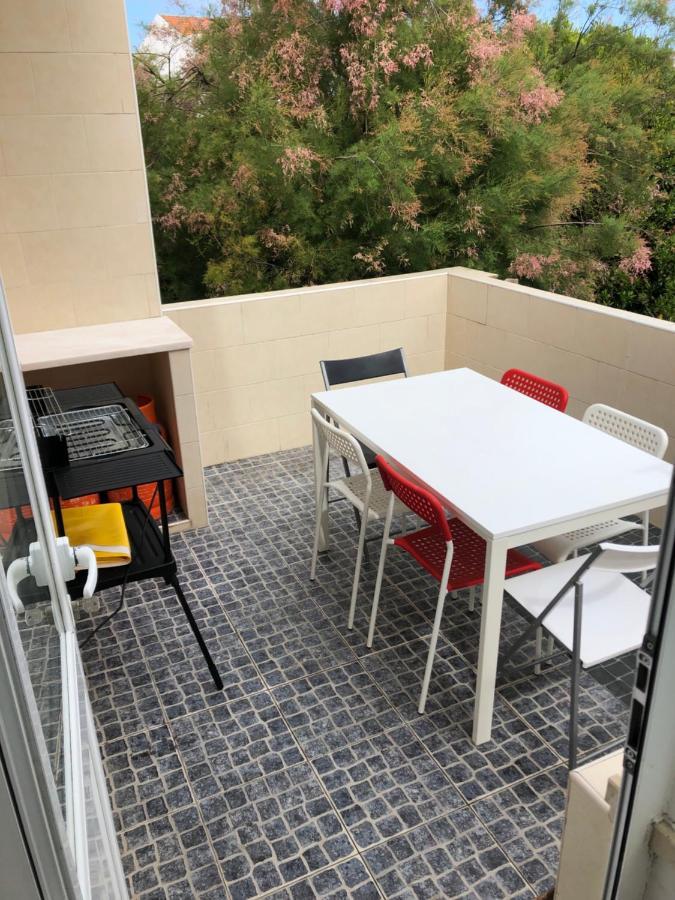 Appartement jusqu'à 6 personnes sur la presqu'île de Peniche surf Portugal Esterno foto