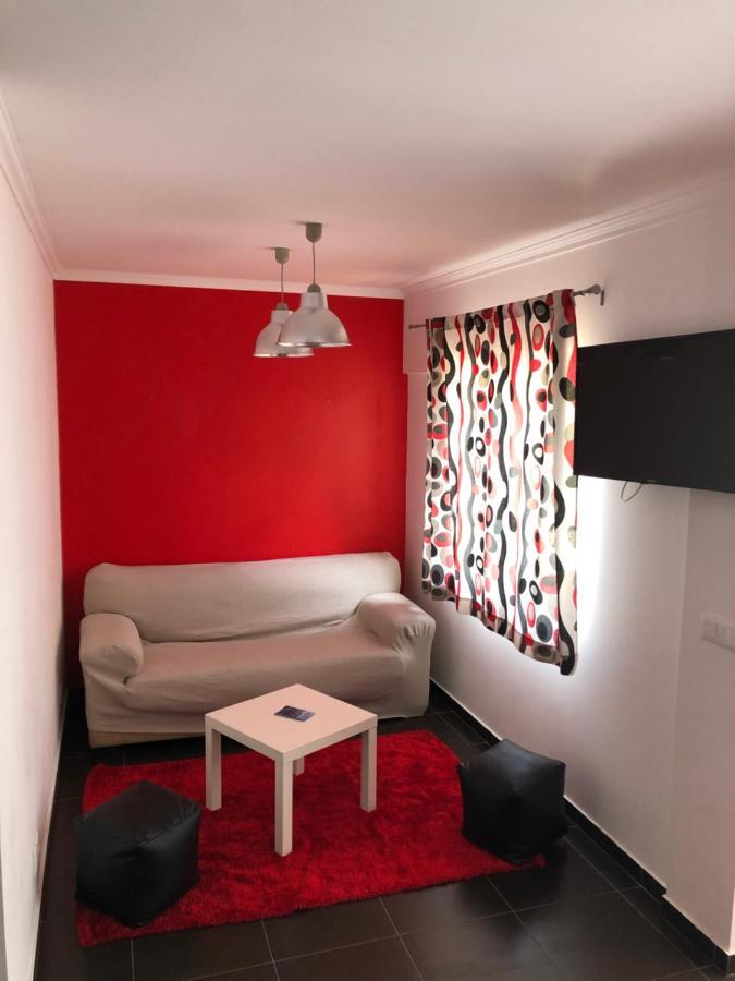 Appartement jusqu'à 6 personnes sur la presqu'île de Peniche surf Portugal Esterno foto